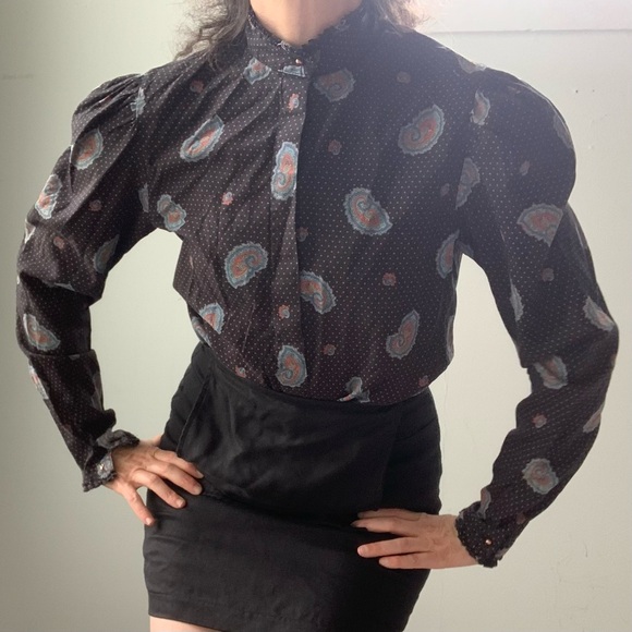 70s Jones New York puffed sleeve paisley blouse - Picture 5 of 12